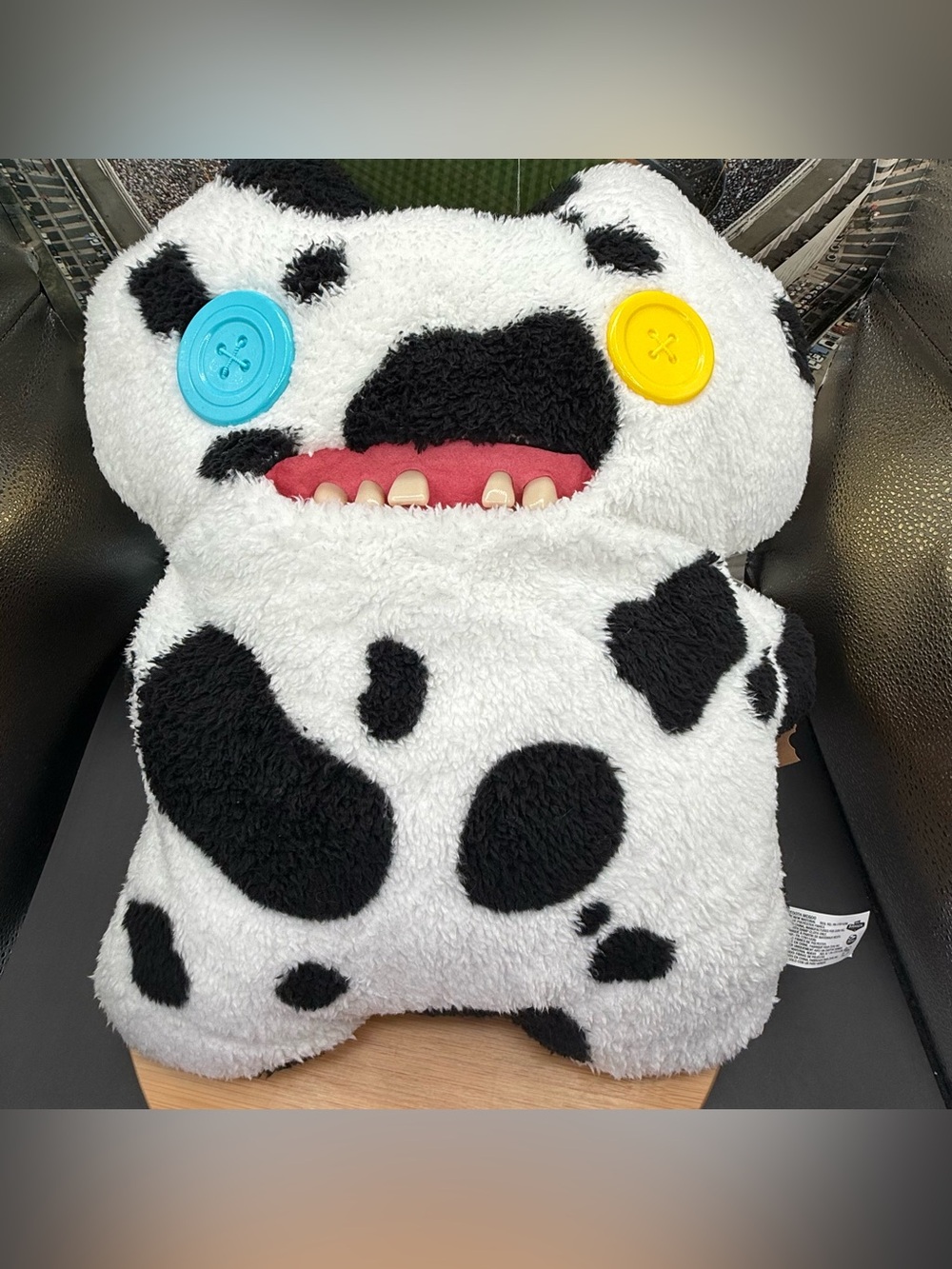 ZURU BIGG FUGGLER Fugg GapTooth McGoo 18" Cow Plush Spin Master Black/White